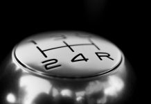 Oszczędności przy naprawie auta - warto?