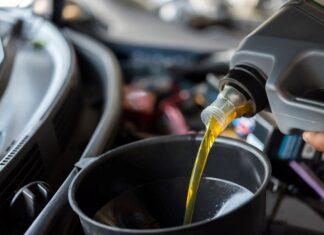 Pamiętaj o cyklicznej wymianie oleju w samochodzie Pamiętaj o cyklicznej wymianie oleju w samochodzie