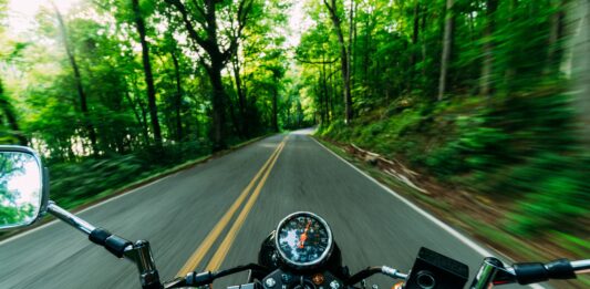 IKOL QUICK i MOTO – najlepsze lokalizatory GPS dla motocykli i innych jednośladów