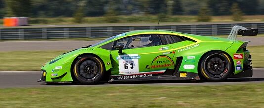 Czy spojler coś daje?