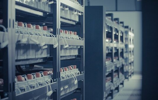 Jak sprawdzić sprawność akumulatora? Jak sprawdzić sprawność akumulatora?