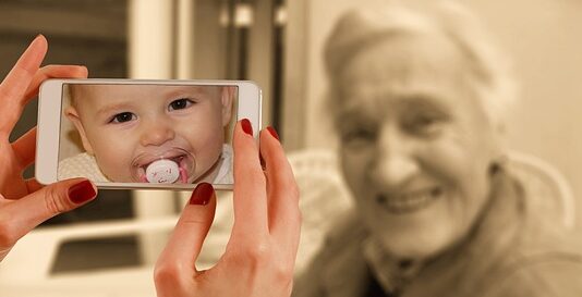 Jaka jest różnica między caravelle a multivan?