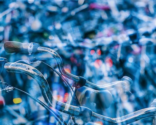 Czym obszyć kierownicę? Czym obszyć kierownicę?