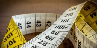 Jak zmierzyć napięcie i natężenie? Jak zmierzyć napięcie i natężenie?