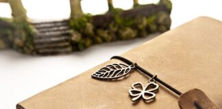 Jaki materiał na pokrowiec na fotel?