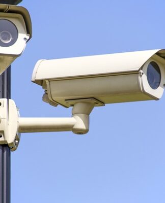 Czy można jeździć bez tylnej rejestracji?