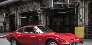 Ile pali Opel Insignia 2.0 diesel? Ile pali Opel Insignia 2.0 diesel?